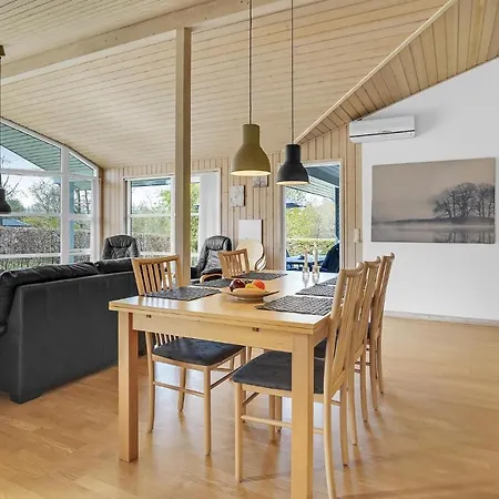 Casa vacanze In With Sauna Fårvang